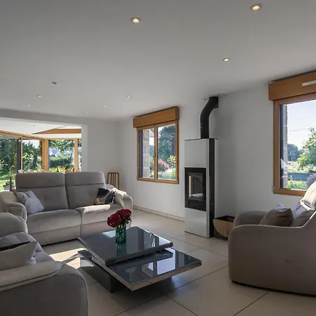 Les Menhirs - Pml105 By Interhome Ploumilliau